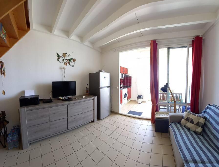 Studio T1 Bis La Belle Vue, Vue Mer, Wifi, Plage A 50M Le Moule Εξωτερικό φωτογραφία